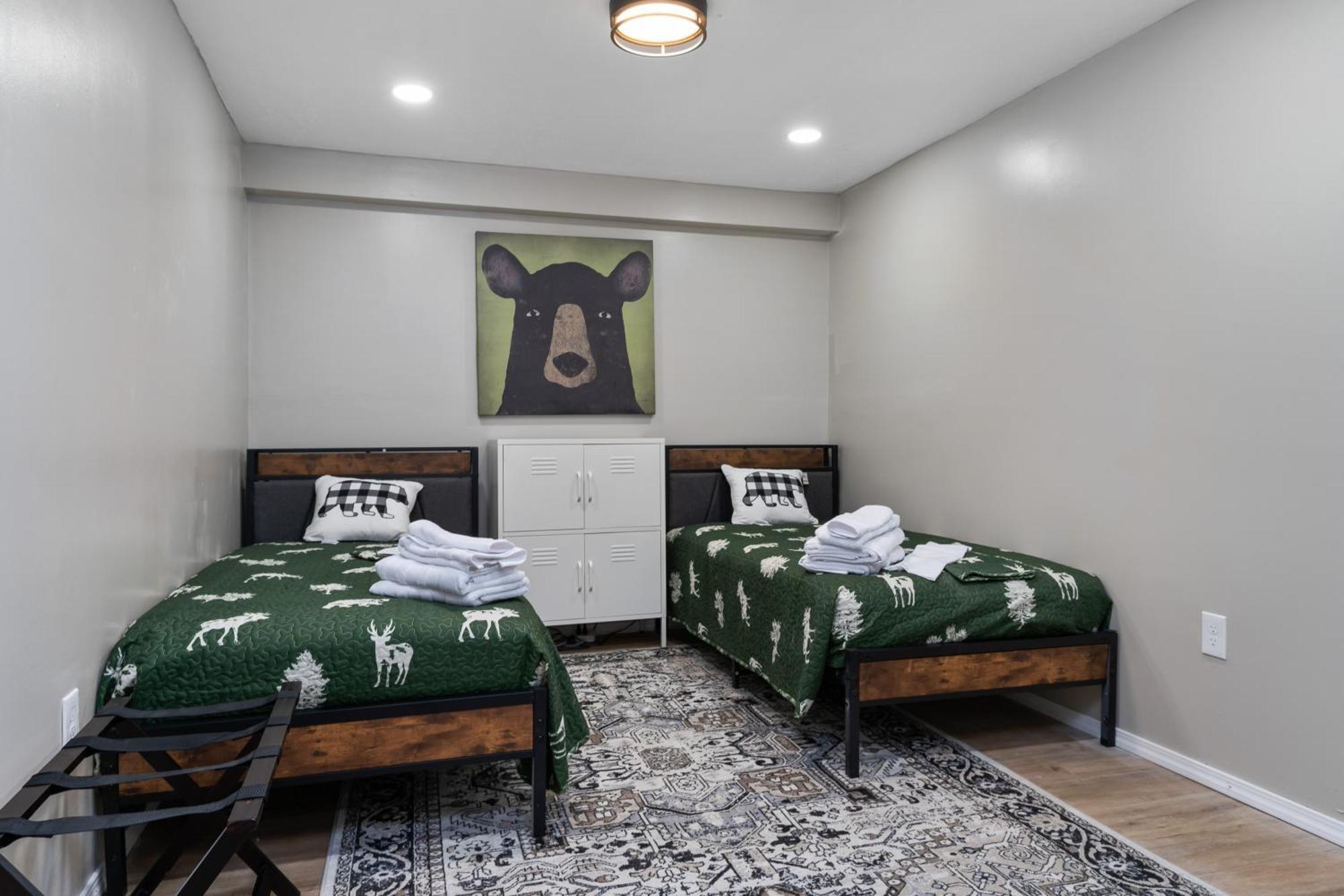 Spacious Cabin Near Hocking Hills And Caves With Hot Tub And Firepit Laurelville Extérieur photo